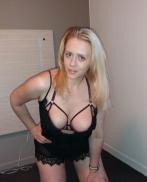 Проститутка Adrianne